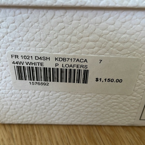 Women’s loafers. - Picture 3 of 9